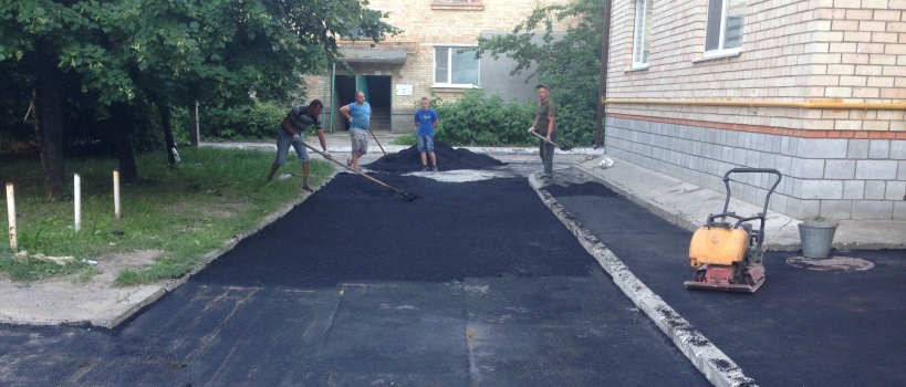 Укладка асфальта в Фастове